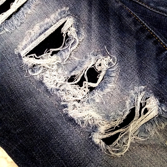 KanCan Skinny Distressed & Patche Jeans Size 25 - Picture 12 of 17